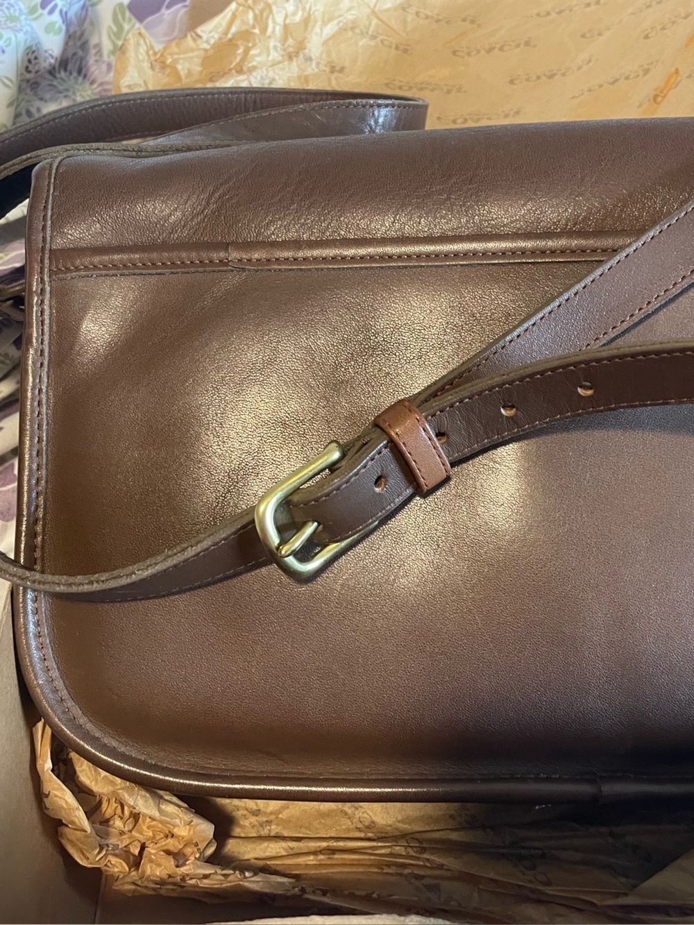 Vintage Coach City Bag in Tabac - Picture 6 of 12